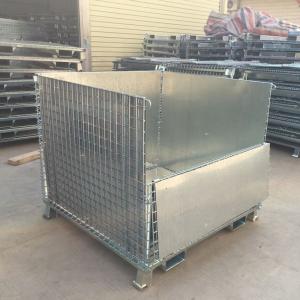Stackable heavy wire mesh container with steel sheet